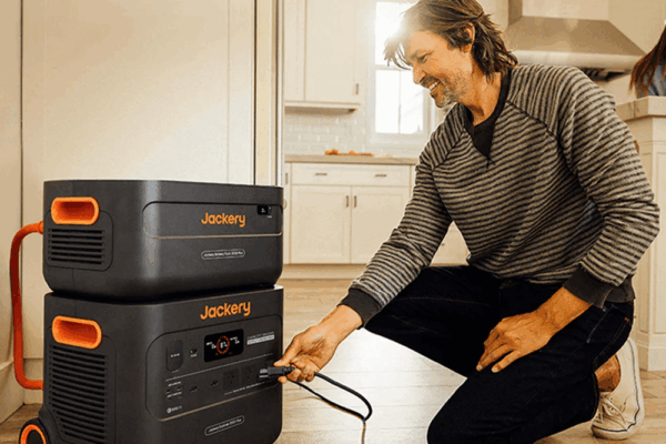Copia de Jackery_Explorer_2000_Plus-13
